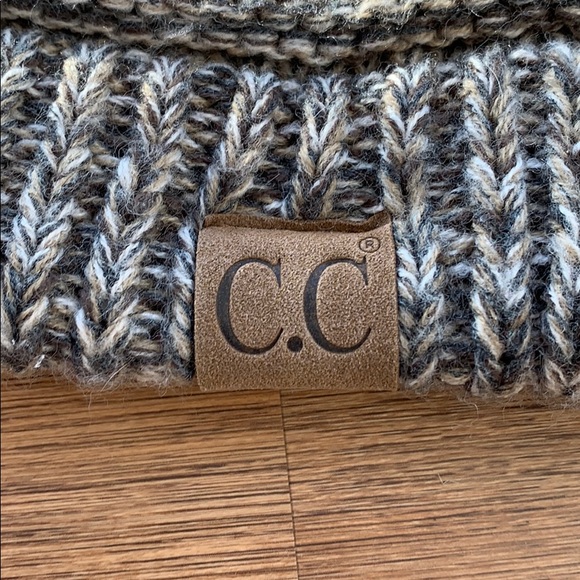 C.C Beanie - Picture 2 of 3